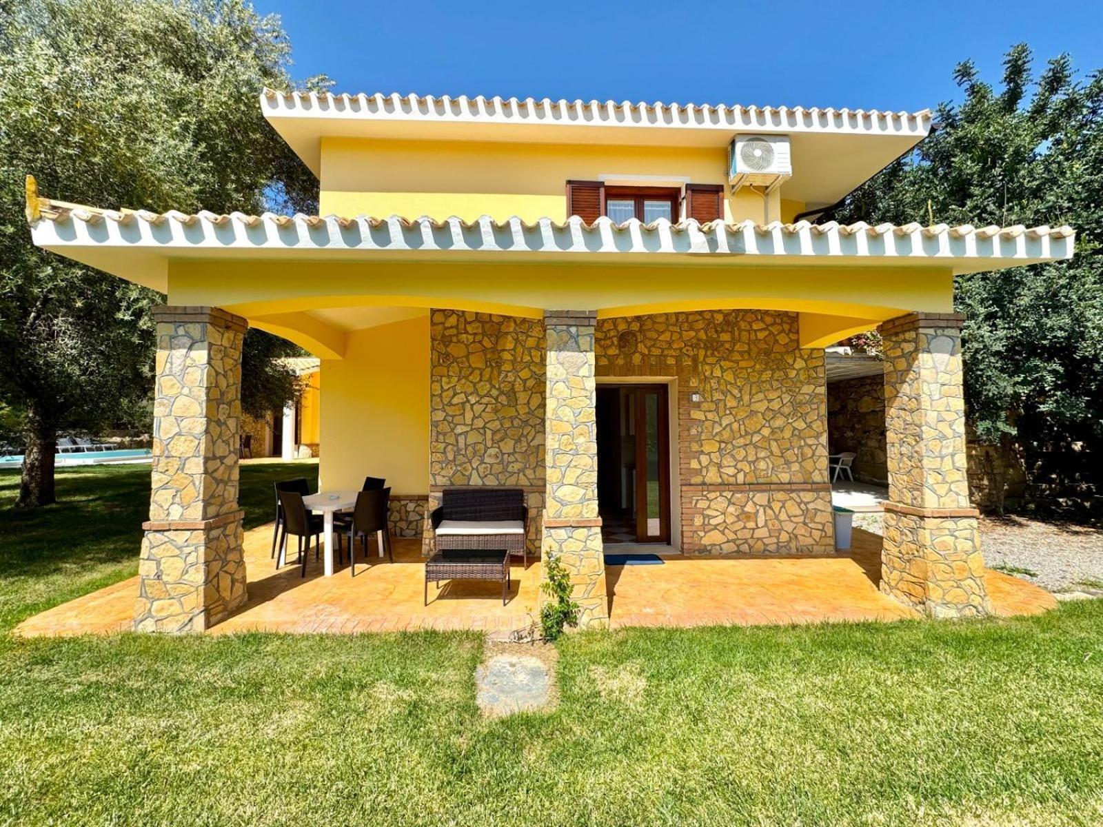 Villa With Pool Cardedu Zewnętrze zdjęcie
